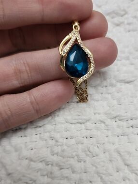 1pc Stainless Steel Drop Pendant Necklace, 18K Gold Color With Blue Artificial